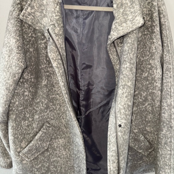 Democracy Lined Zip Up gray animal print jacket. - Picture 8 of 8